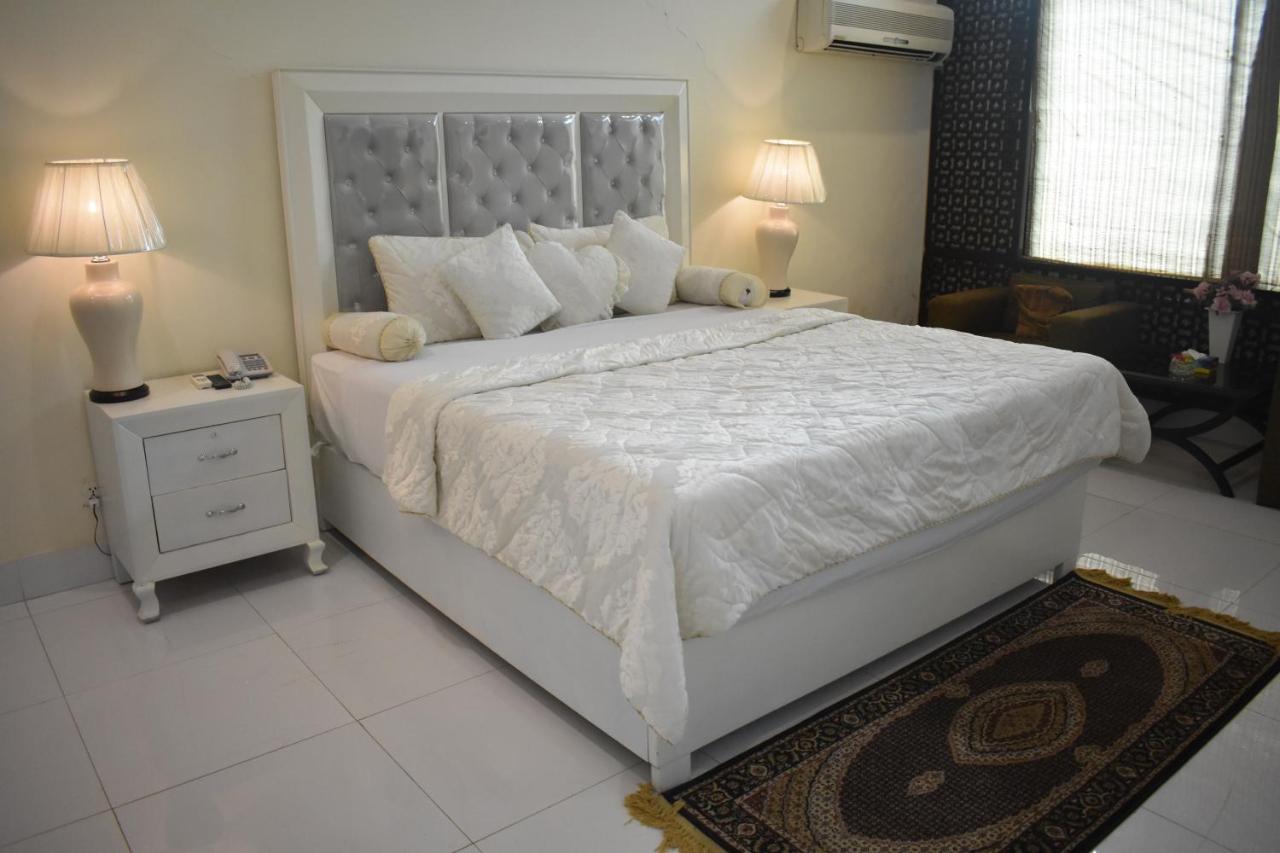 Hotel Royal Palace Rawalpindi Zewnętrze zdjęcie