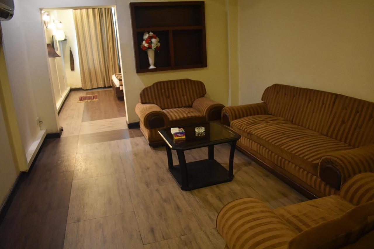 Hotel Royal Palace Rawalpindi Zewnętrze zdjęcie