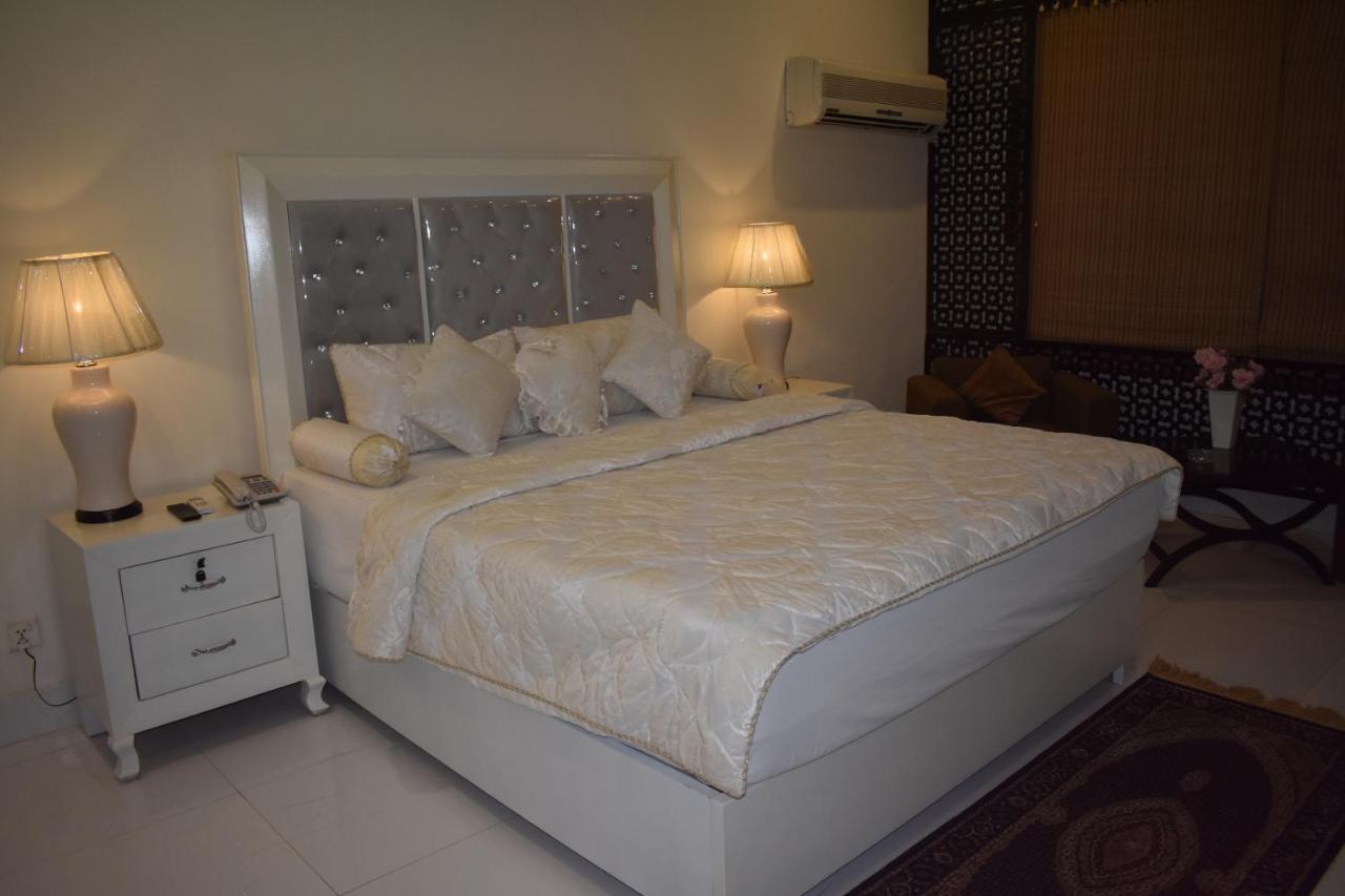 Hotel Royal Palace Rawalpindi Zewnętrze zdjęcie