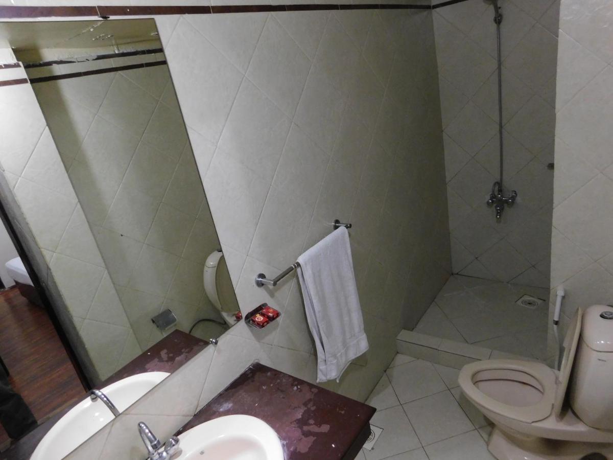 Hotel Royal Palace Rawalpindi Zewnętrze zdjęcie